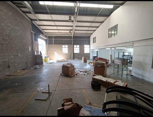 INDUSTRIAL PROPERTY TO RENT IN LASER PARK